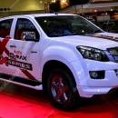 Tem Xe Isuzu D-Max - IDM003