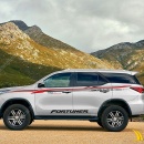 Tem Xe Toyota Fortuner - TFO121
