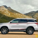 Tem Xe Toyota Fortuner - TFO128